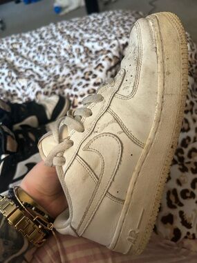 Nike White Low-Top Leather Sneaker